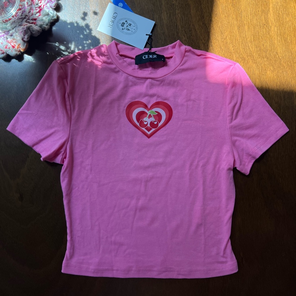 Cider baby tee size small 💞